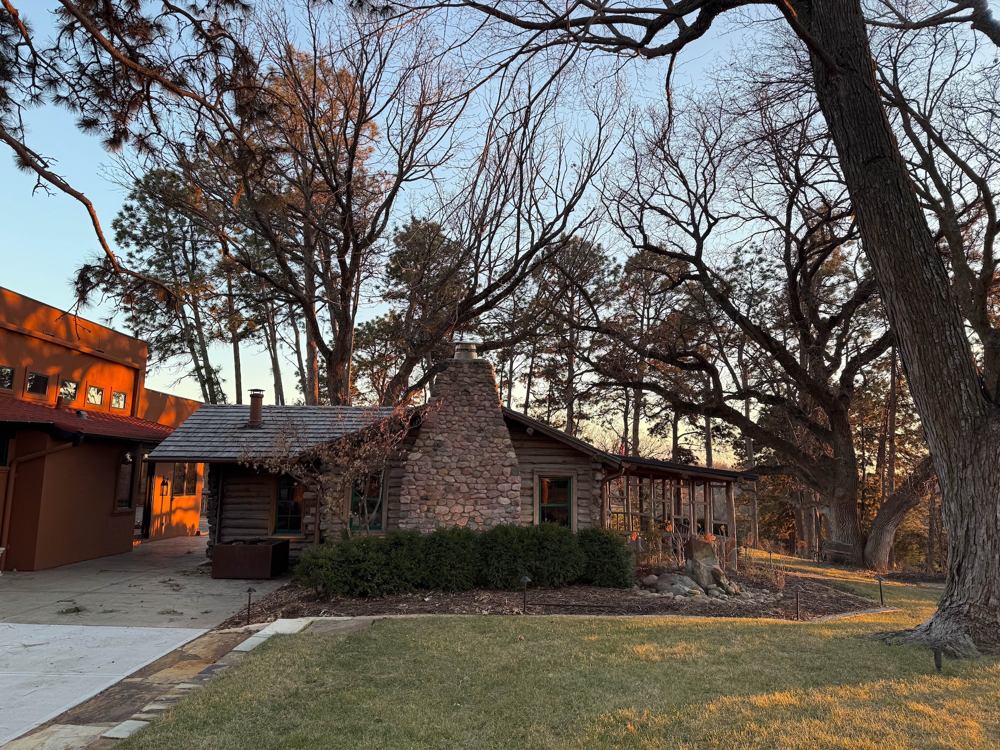 Exterior -cabin-3